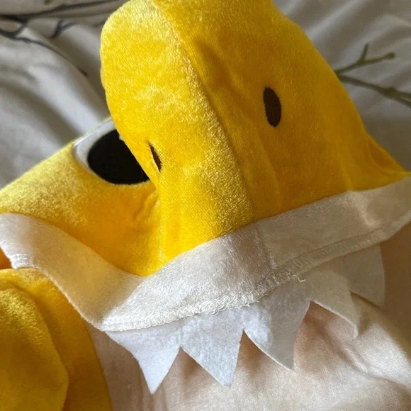 Pink Fong Baby Shark Costume 3T Yellow with Sound Chip - Picture 4 of 9